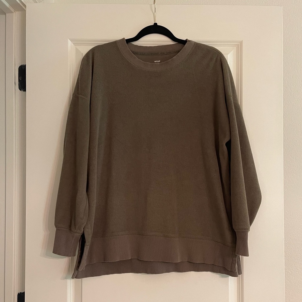 Aerie sweatshirt